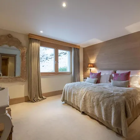 Celestial Heights At Kitzbuehel: Luxury Chalet Apartment Kitzbuhel