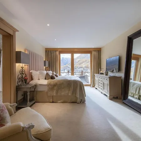 Celestial Heights At Kitzbuehel: Luxury Chalet *